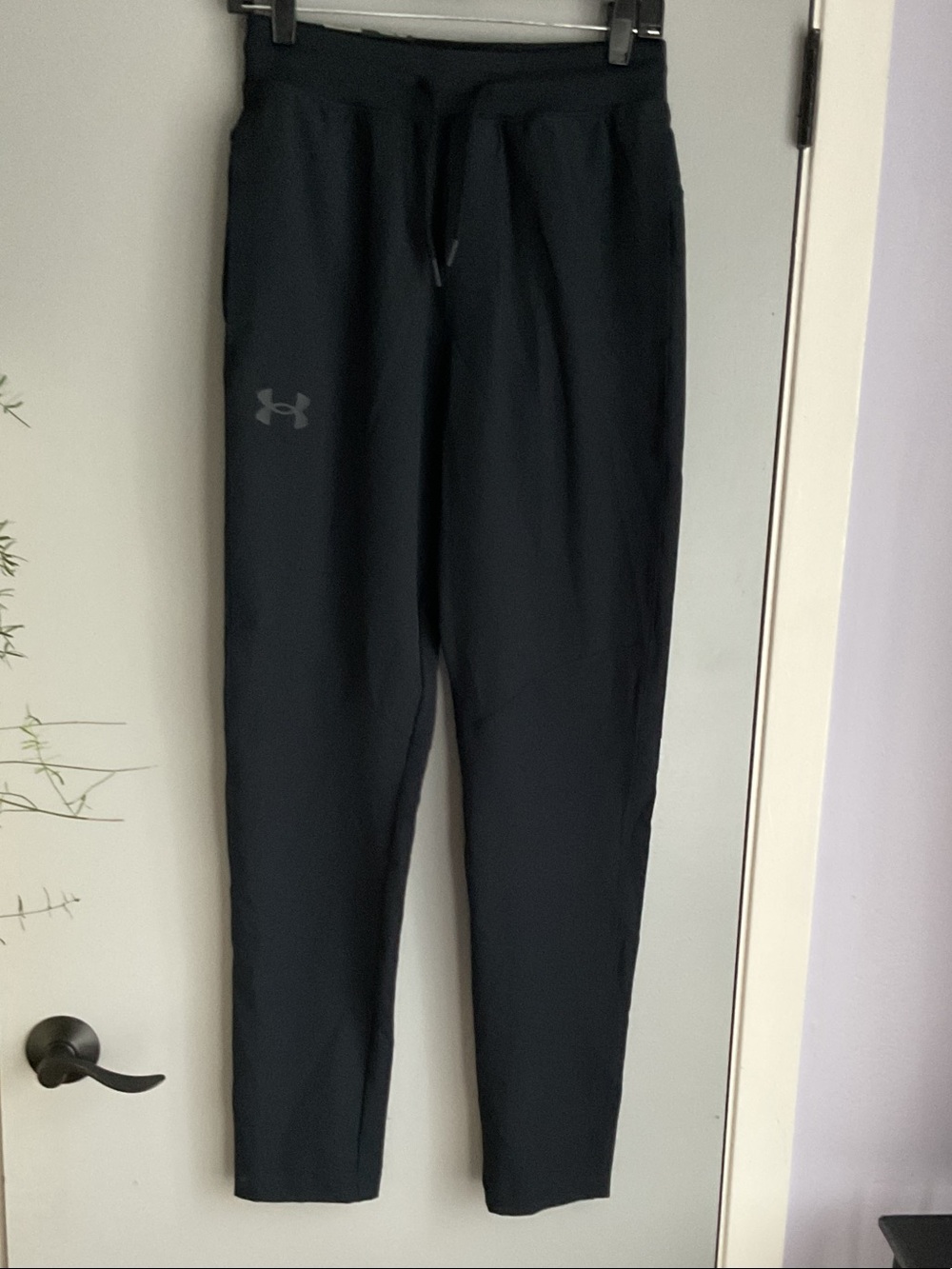 Under Armour Black Men's Slim Athletic Joggers